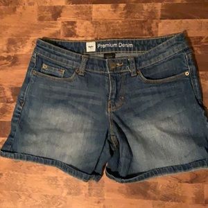 Mossimo Black Jean shorts